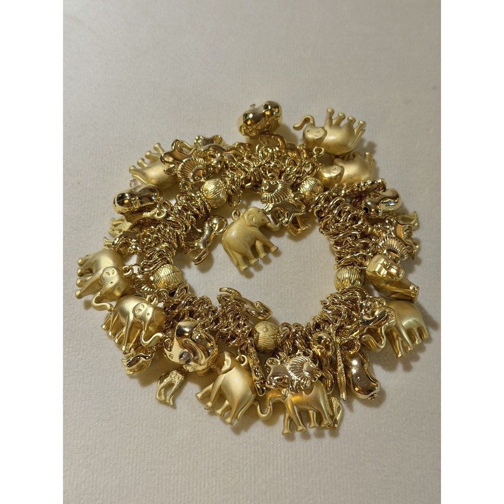 Vintage Safari Animal Charm Bracelet Gold Tone Elephant Lion Giraffe Zebra E7